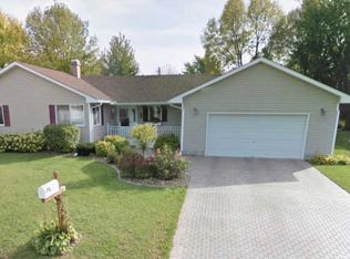 1717 Canary Dr, Albert Lea, MN 56007