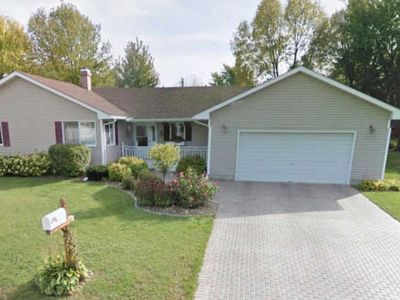 1717 Canary Dr, Albert Lea, MN, 56007