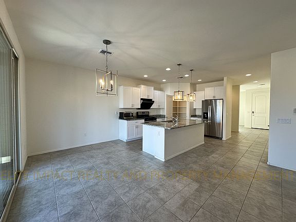 4th image of 6373 E Calle Del Patagon