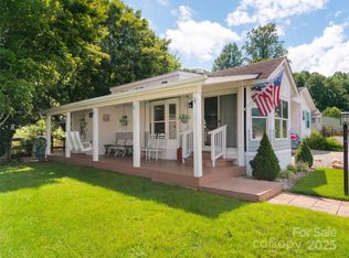 158 & 161 Summer Place Dr, Waynesville, NC 28785