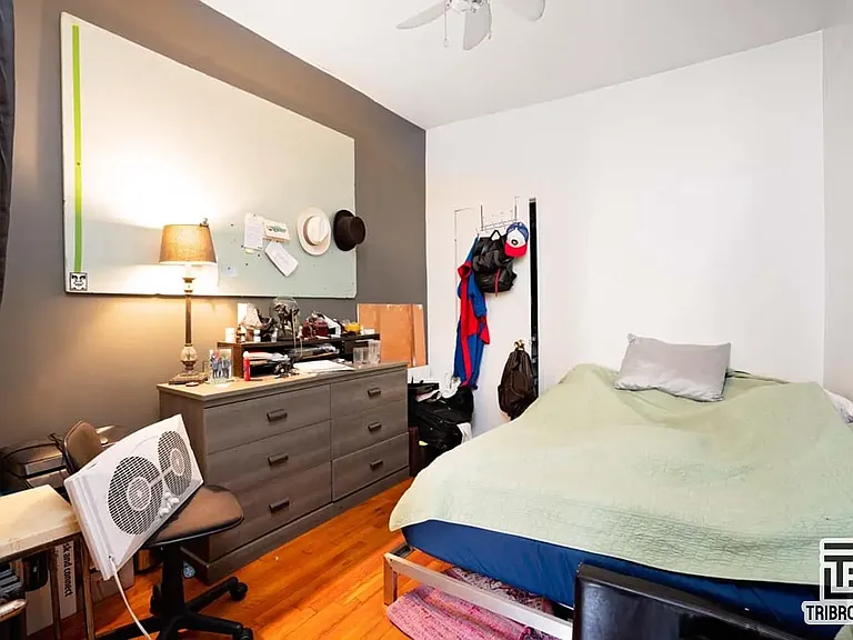 160 E 107th St #3D — Photo 3