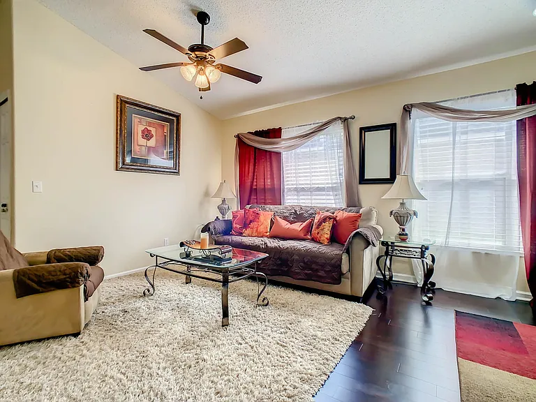 15906 Bay Vista Dr — Photo 24