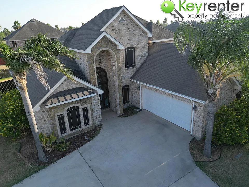 3701 Blue Jay Dr