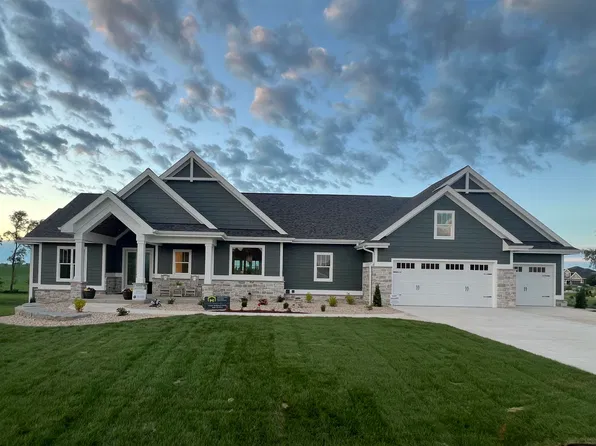 3306 Colton Way, Sun Prairie, WI 53590