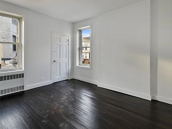 3rd image of 406 Rogers Ave APT 2