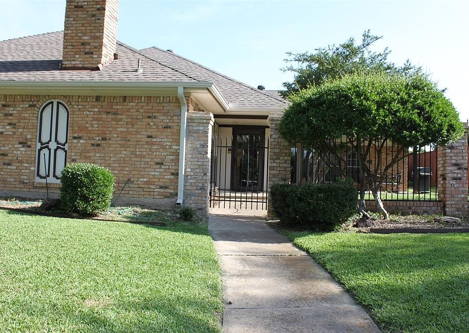 1st image of 1709 Cathedral Dr