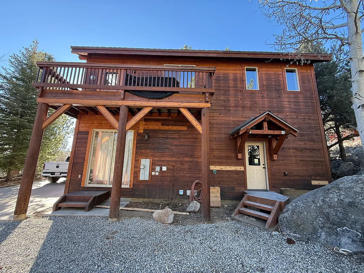 Building Photo - 267A Juniper Dr #A