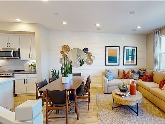 2nd image of 7621 University Ave #105