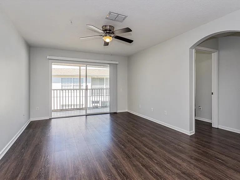 3940 Southpointe Dr #316 — Photo 6