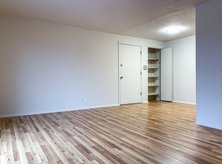 1800-1802 1804 Cooper Foster #R, Lorain, OH 44053