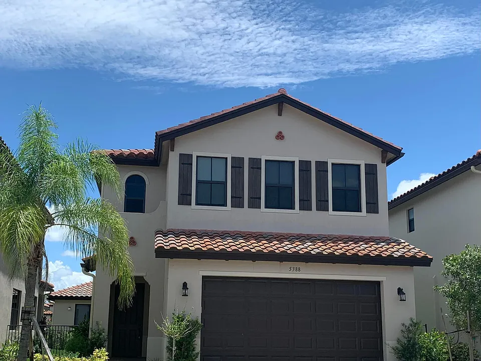 5388 Cameron Dr