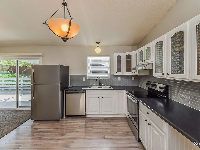 3625 Trailspur Pl — Photo 3