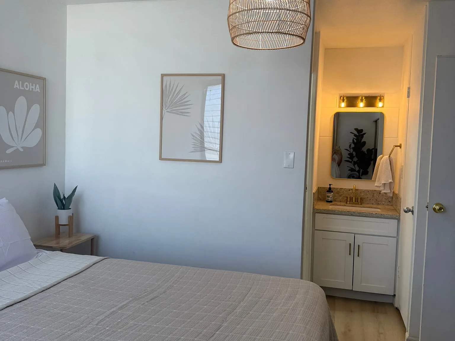 2845 Waialae Ave — Photo 2