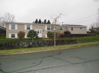 240 Poplar Dr, Cole Harbour, NS B2W4K5