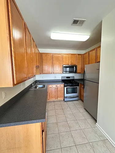 308 Union Ct #304 Photo 1