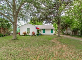 121 Marlin Ave, Galveston, TX 77550