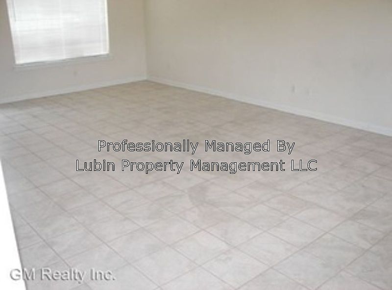 2nd image of 3938 Chelsea Hill Dr