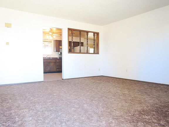 2nd image of 4004 Sierra Vista Dr