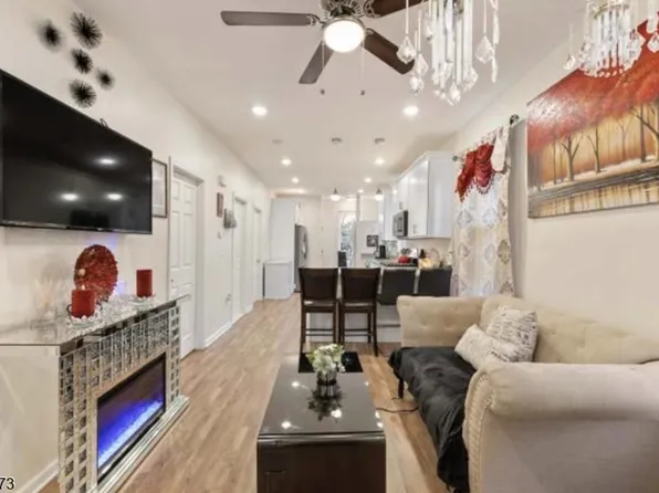 612 Magnolia Ave, Elizabeth City, NJ 07206