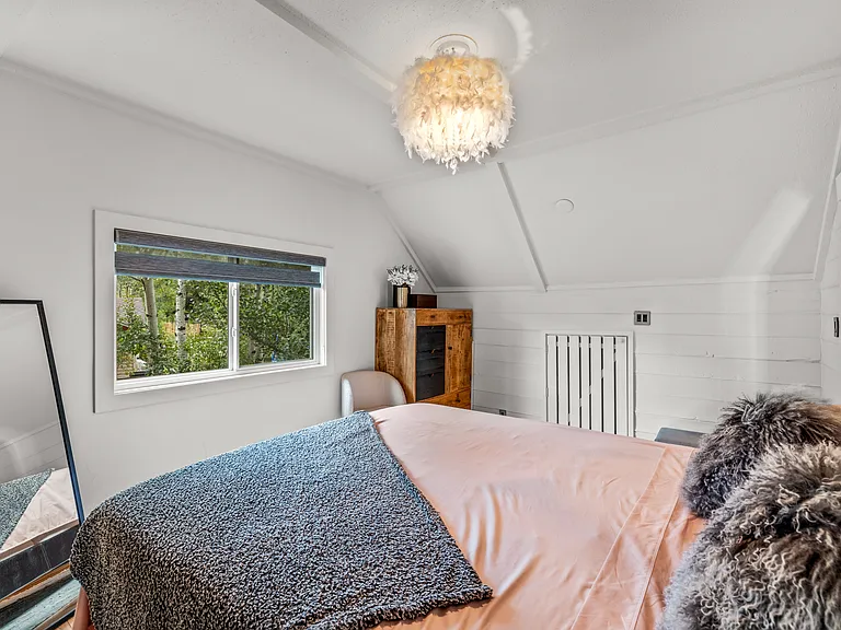 40555 Steamboat Dr — Photo 24