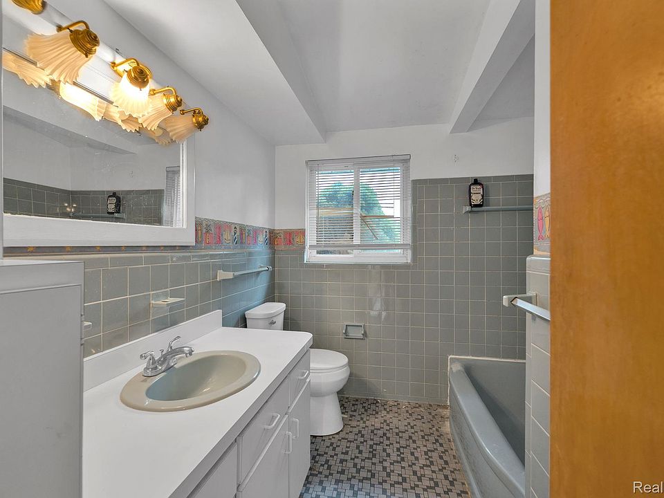26811 Van Buren Rd, photo 21