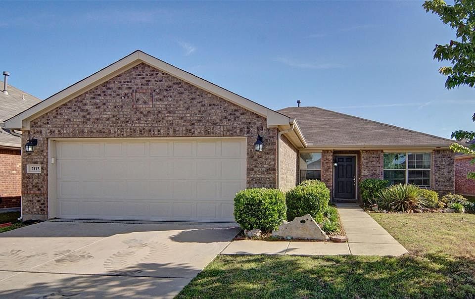 1st image of 2113 Sun Creek Dr