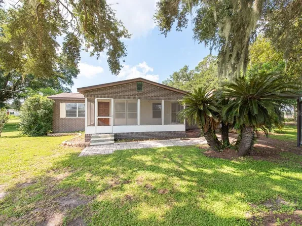 2607 E Trapnell Rd, Plant City, FL 33566