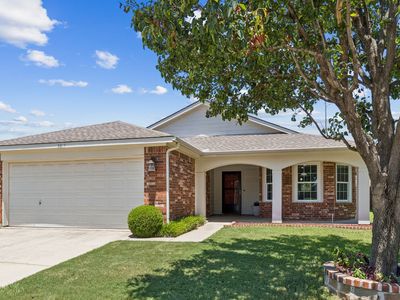 8817 Wagon Trl, Aubrey, TX, 76227