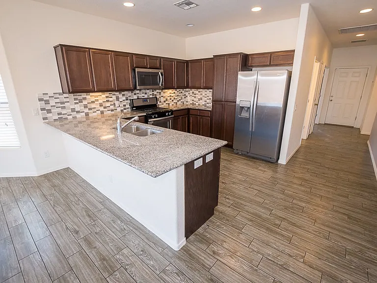 4223 Rocky Mountain Way — Photo 34