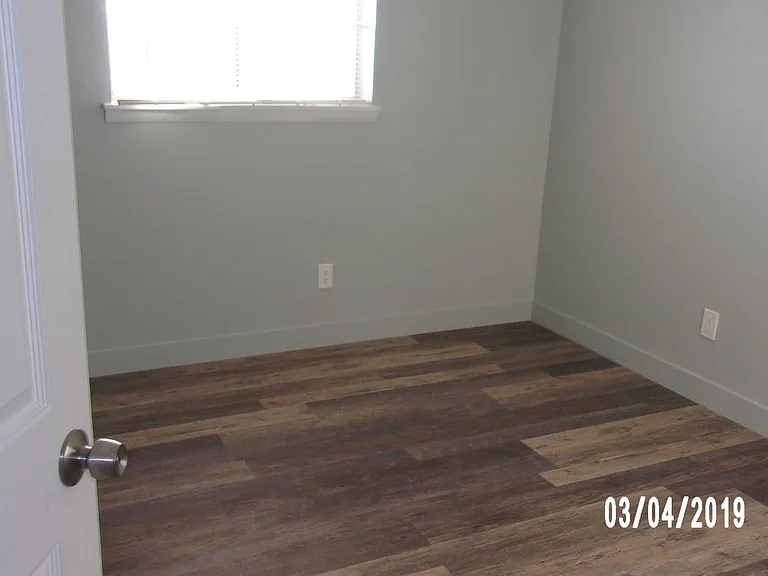 723 S 2nd St #4 — Photo 6