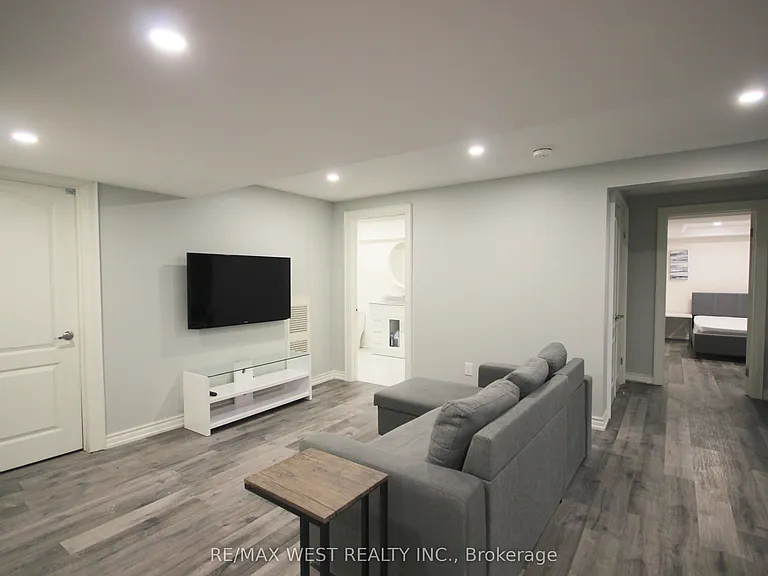 150 Valley Vista Dr #BASEMENT — Photo 12