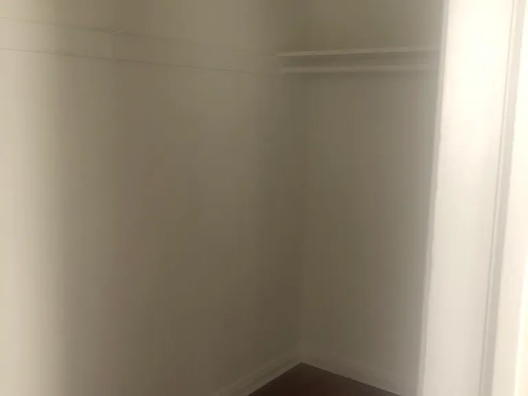 554 S Hobart Blvd #309 — Photo 14