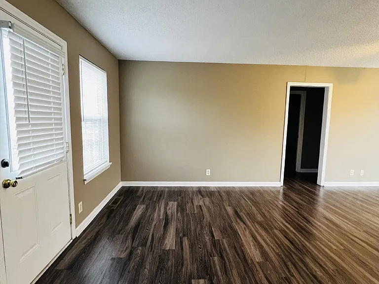1005 Poppy Seed Dr — Photo 8