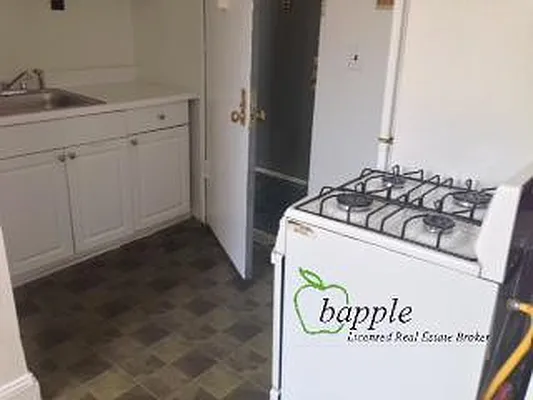 Rented by Bapple | media 7