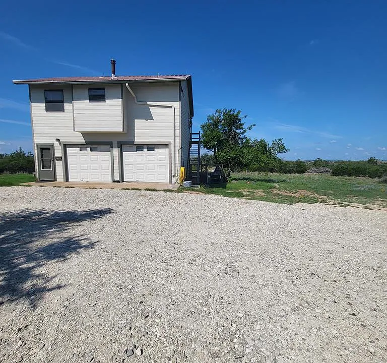 3 Thistle Hill Dr
