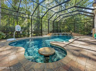 10417 Cypress Lakes Dr, Jacksonville, FL 32256