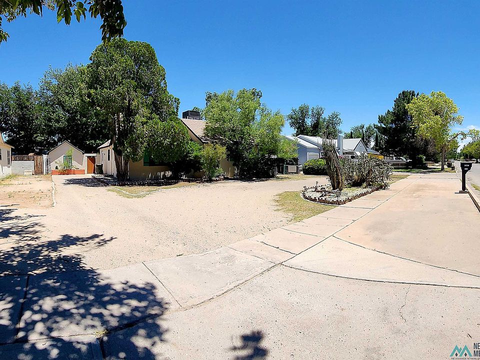 1st image of 1024 N Halagueno St