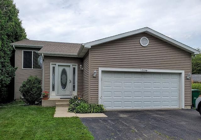 1st image of 25596 W Glade Dr