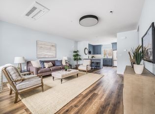 451 Essex St #3, Beverly, MA 01915