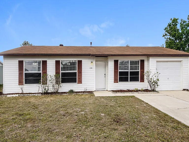 1548 W Powder Horn Rd — Photo 1