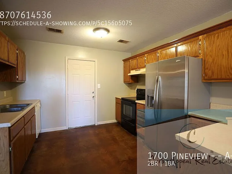 1700 Pineview St #A1 — Photo 8
