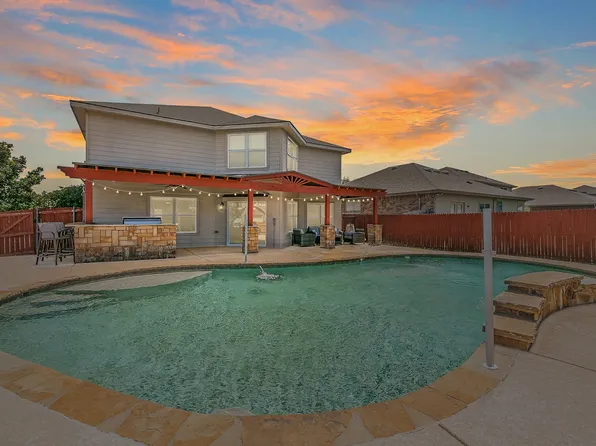 2153 Valley Forge Trl, Fort Worth, TX 76177