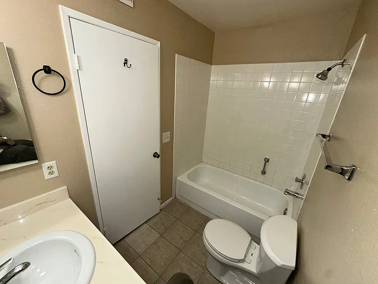 2726 Coria Pl — Photo 17