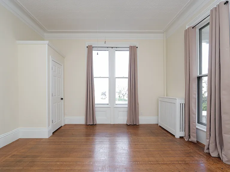 1851 Northampton St #1L — Photo 19