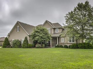 3217 NE 154th Ter, Smithville, MO 64089