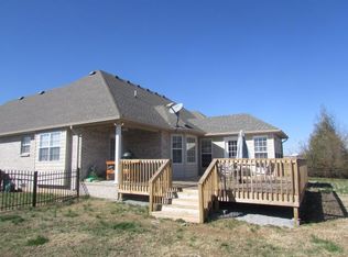 727 Toben Ter, Lawrenceburg, TN 38464