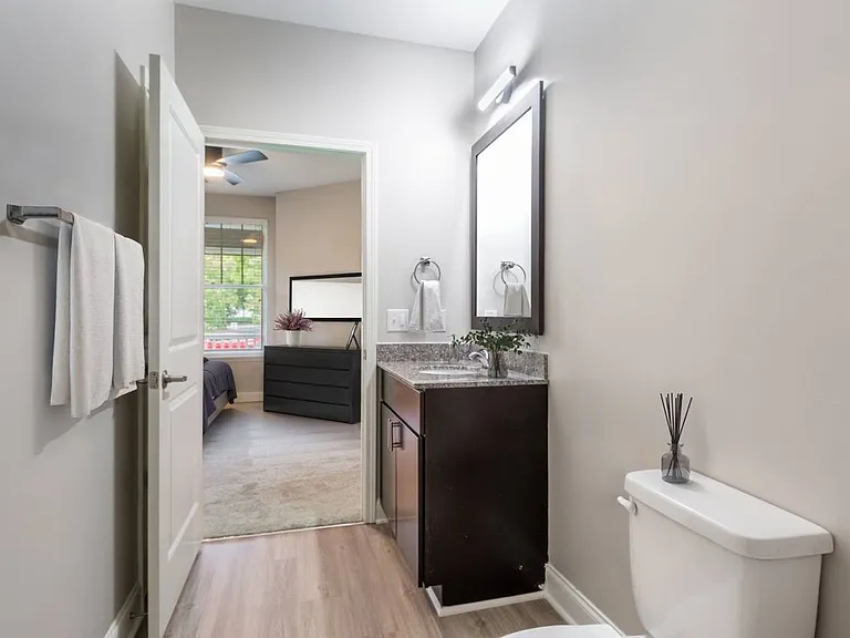 Piedmont Place — Photo 6
