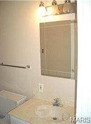 4th image of 7633 Hazelcrest Dr