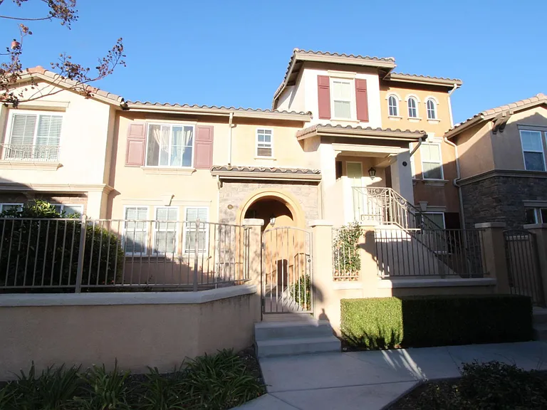 10448 Shelborne St #28 — Photo 1