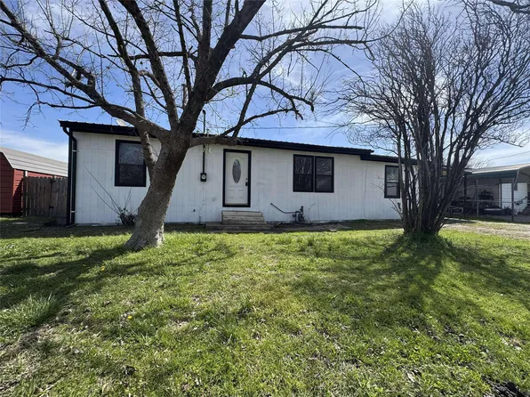 2704 Caddo St, Caddo Mills, TX 75135